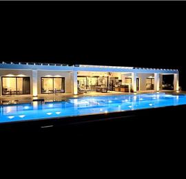 5 bedroom luxury seaside villa with indoor & outdoor pool, near Acharavi, sleeps 10